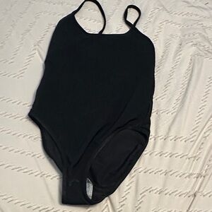 Lainsnow Black One-Piece Swimsuit - Classic Strappy Design